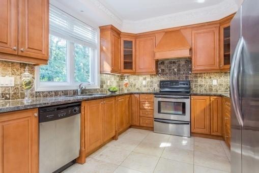 20 Maxome Ave, House detached with 4 bedrooms, 4 bathrooms and 2 parking in Toronto ON | Image 8
