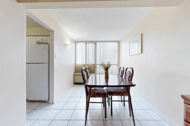 1804 - 61 Markbrook Lane, Condo with 2 bedrooms, 2 bathrooms and 1 parking in Toronto ON | Image 31