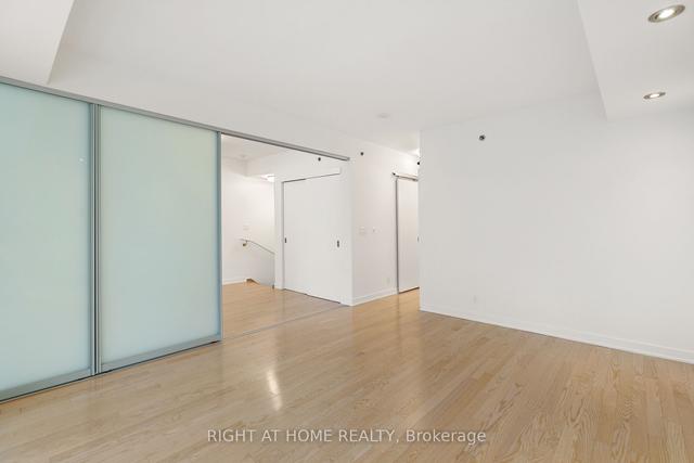 uph03 - 21 Nelson St, Condo with 1 bedrooms, 2 bathrooms and 2 parking in Toronto ON | Image 17
