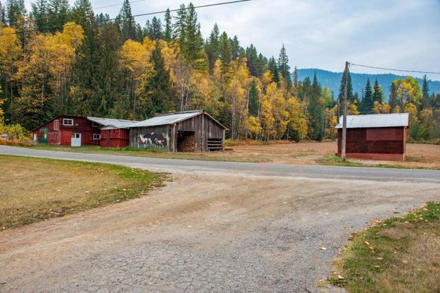 120 Rosebud Lake Road, House detached with 2 bedrooms, 1 bathrooms and null parking in Central Kootenay G BC | Image 73