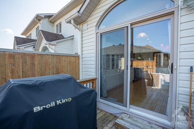 2213 Marble Crescent, Townhouse with 3 bedrooms, 3 bathrooms and 2 parking in Clarence Rockland ON | Image 26