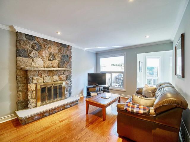 1101 Petunia Pl, House detached with 4 bedrooms, 4 bathrooms and 6 parking in Pickering ON | Image 13