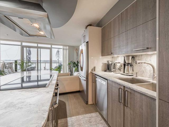 1016 - 550 Queens Quay W, Condo with 1 bedrooms, 1 bathrooms and 1 parking in Toronto ON | Image 22