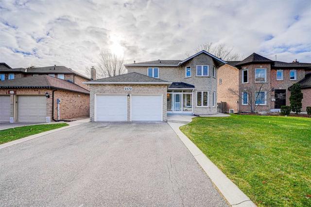2172 Sixth Line, House detached with 3 bedrooms, 3 bathrooms and 8 parking in Oakville ON | Card Image