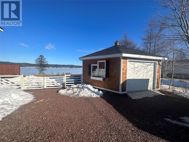 4 Sacreys Road, House detached with 3 bedrooms, 2 bathrooms and null parking in Botwood NL | Image 4