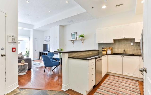 101 - 325 Kingston Rd, Condo with 2 bedrooms, 1 bathrooms and 1 parking in Toronto ON | Image 12