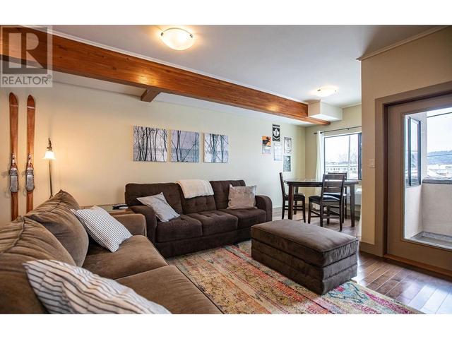 205 - 309 First Street W, Condo with 2 bedrooms, 2 bathrooms and 1 parking in Revelstoke BC | Image 10