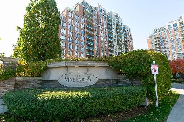 309 - 310 Red Maple Rd, Condo with 1 bedrooms, 1 bathrooms and 1 parking in Richmond Hill ON | Card Image