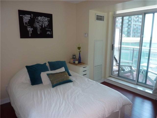 611 - 50 Lynn Williams St, Condo with 2 bedrooms, 2 bathrooms and 1 parking in Toronto ON | Image 5