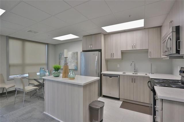 305 - 35 Southshore Cres, Condo with 1 bedrooms, 1 bathrooms and 1 parking in Hamilton ON | Image 17