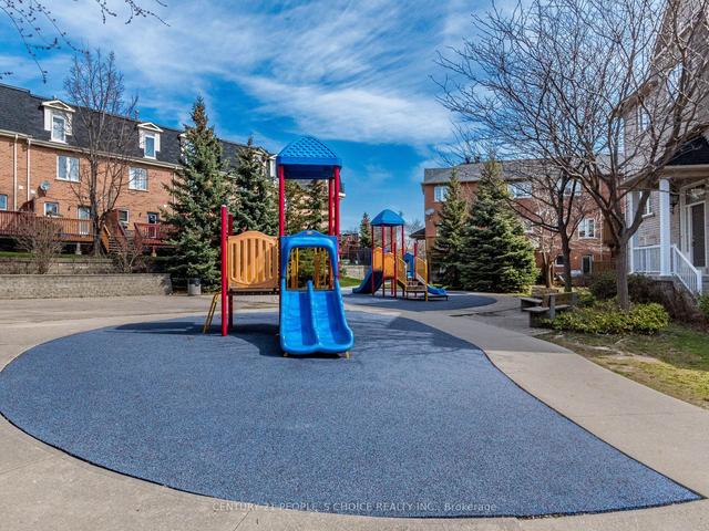 29 - 435 Hensall Circ, Townhouse with 4 bedrooms, 3 bathrooms and 2 parking in Mississauga ON | Image 33