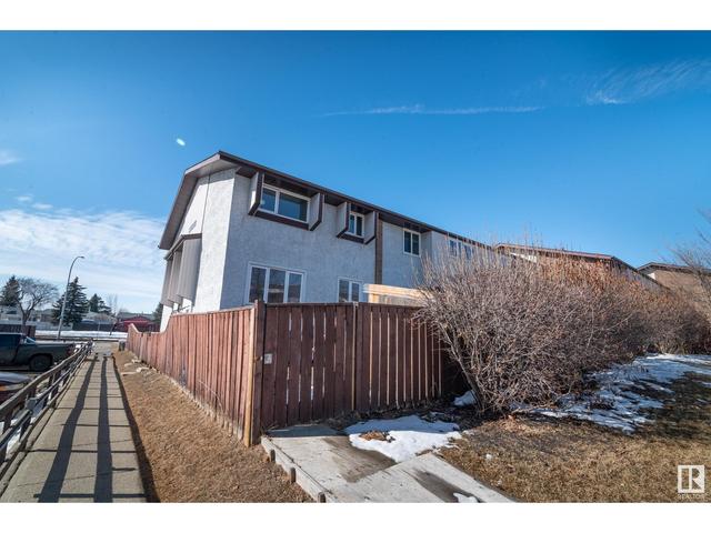 17 - 14315 82 St Nw, House attached with 2 bedrooms, 1 bathrooms and null parking in Edmonton AB | Image 4