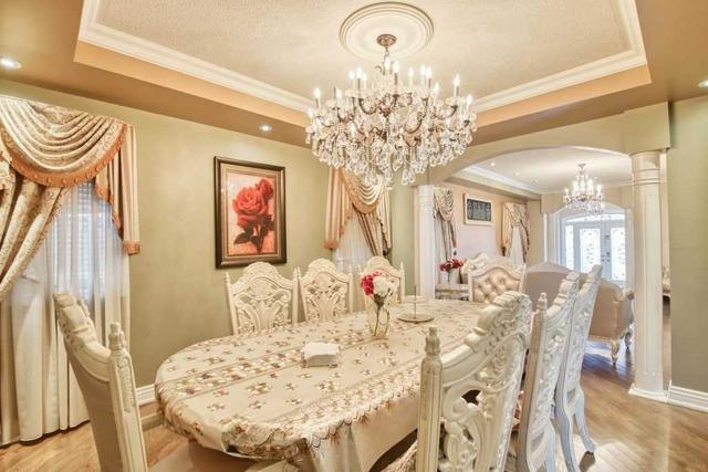 628 Twain Ave, House detached with 4 bedrooms, 5 bathrooms and 6 parking in Mississauga ON | Image 24