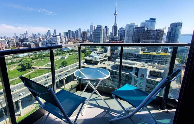 2503 - 219 Fort York Blvd, Condo with 2 bedrooms, 2 bathrooms and 1 parking in Toronto ON | Image 8