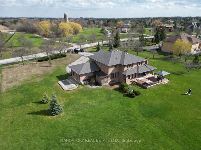 16 Rae Ave, House detached with 5 bedrooms, 5 bathrooms and 14 parking in Brampton ON | Image 34