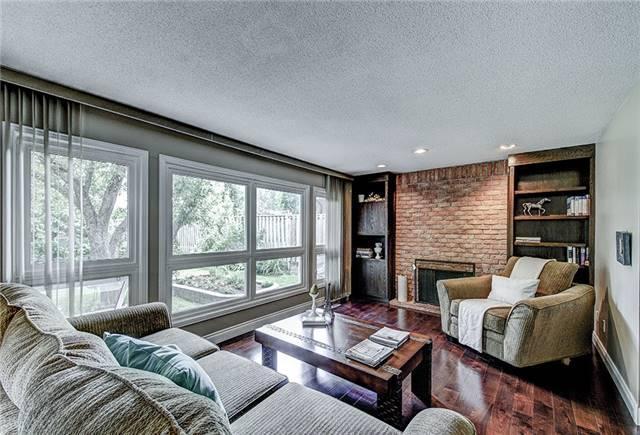 146 Bannatyne Dr, House detached with 4 bedrooms, 3 bathrooms and 4 parking in Toronto ON | Image 7