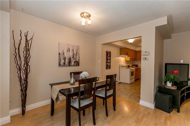 9 Potter Cres, House attached with 3 bedrooms, 3 bathrooms and 2 parking in New Tecumseth ON | Image 8