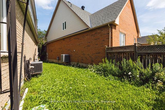 13 Thomas Bales Dr, House detached with 4 bedrooms, 4 bathrooms and 3 parking in Markham ON | Image 26