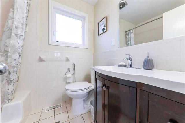 1029 Eagle Dr, House detached with 3 bedrooms, 2 bathrooms and 5 parking in London ON | Image 16