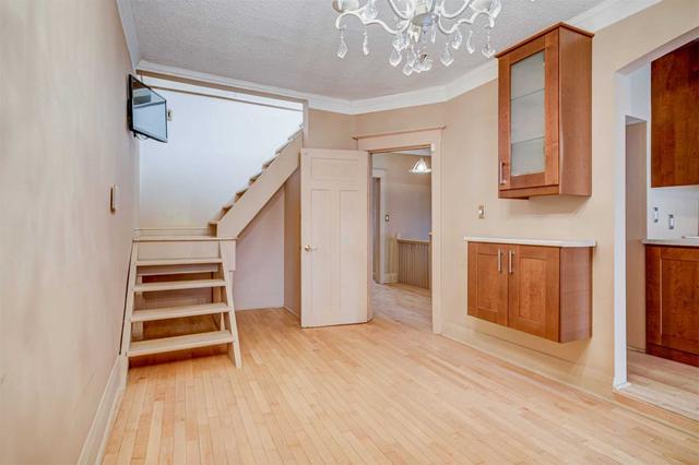 1847 Dufferin St, House detached with 5 bedrooms, 5 bathrooms and 3 parking in Toronto ON | Image 7