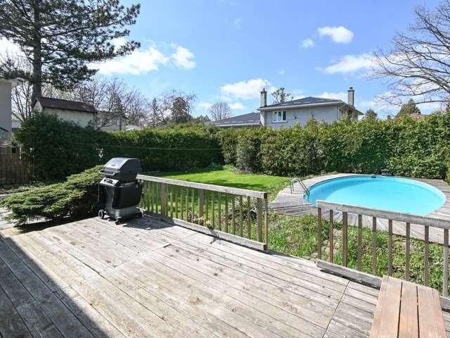 8 Greenyards Dr, House detached with 3 bedrooms, 2 bathrooms and 5 parking in Toronto ON | Image 13