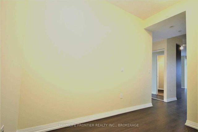 3805 - 55 Ann O'reilly Rd, Condo with 2 bedrooms, 2 bathrooms and 1 parking in Toronto ON | Image 3