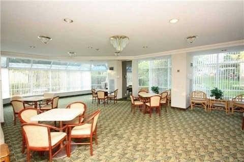 509 - 26 Hanover Rd, Condo with 2 bedrooms, 2 bathrooms and 2 parking in Brampton ON | Image 19