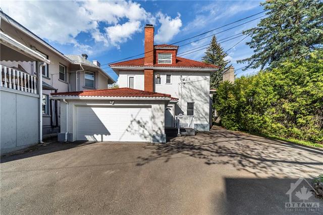 54 Range Road, House detached with 7 bedrooms, 6 bathrooms and 4 parking in Ottawa ON | Image 2