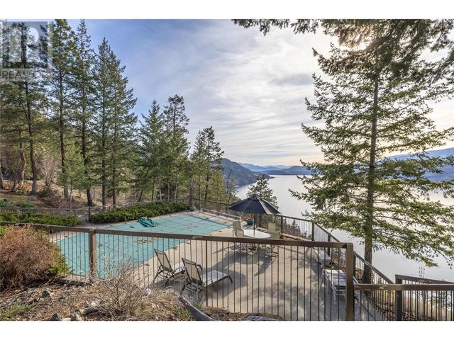 1238 Kyndree Court, House detached with 2 bedrooms, 4 bathrooms and 11 parking in Kelowna BC | Image 41