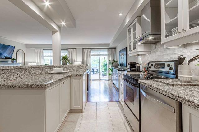 2254 Fairbairn Crt, House attached with 3 bedrooms, 3 bathrooms and 2 parking in Oakville ON | Image 40