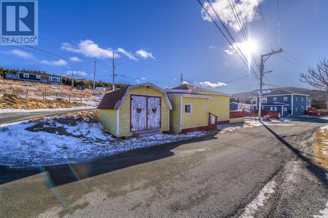 18 Wade's Lane, House detached with 2 bedrooms, 1 bathrooms and null parking in Flatrock NL | Image 26