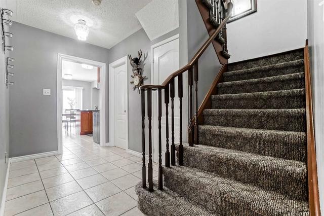 45 Albright Rd, House detached with 3 bedrooms, 4 bathrooms and 6 parking in Brampton ON | Image 11