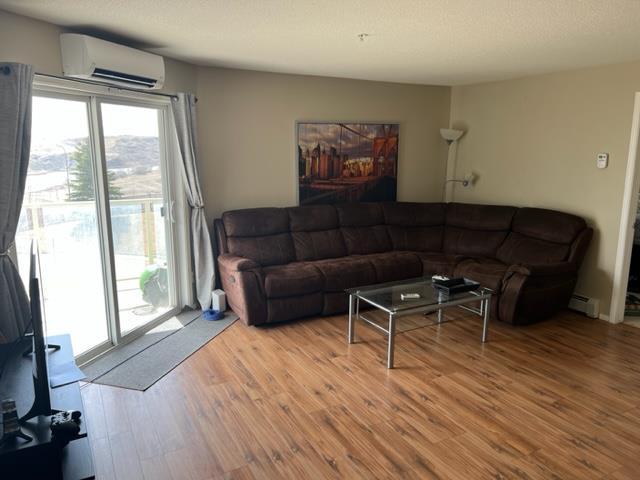 220 - 1648 Saamis Drive Nw, Condo with 2 bedrooms, 2 bathrooms and 2 parking in Medicine Hat AB | Image 8