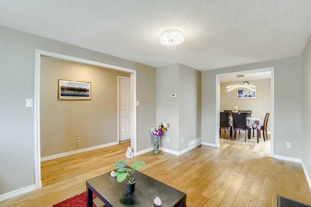 227b Auburn Dr, House semidetached with 3 bedrooms, 3 bathrooms and 3 parking in Waterloo ON | Image 38