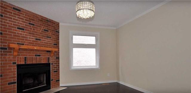 5056 Sunray Dr, House detached with 3 bedrooms, 3 bathrooms and 2 parking in Mississauga ON | Image 3