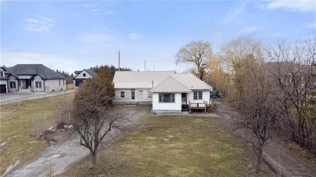 267 Green Mountain Road E, House detached with 7 bedrooms, 2 bathrooms and 20 parking in Hamilton ON | Image 11