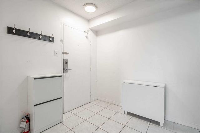 507 - 30 Summit Ave, Condo with 1 bedrooms, 1 bathrooms and 1 parking in Hamilton ON | Image 17