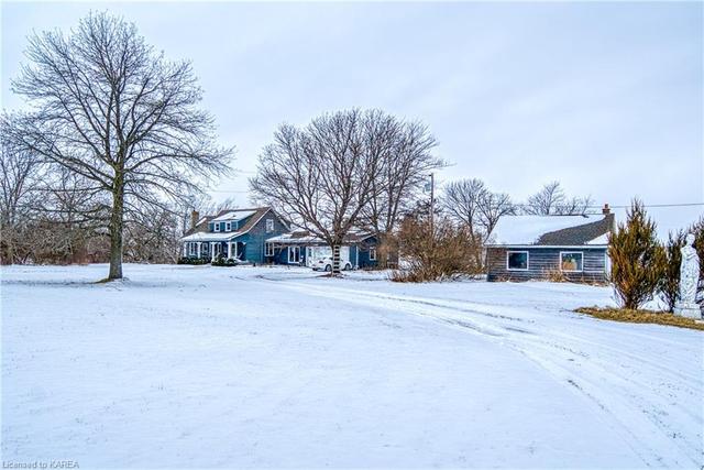 4180 Front Road, House attached with 4 bedrooms, 2 bathrooms and null parking in Loyalist ON | Image 19