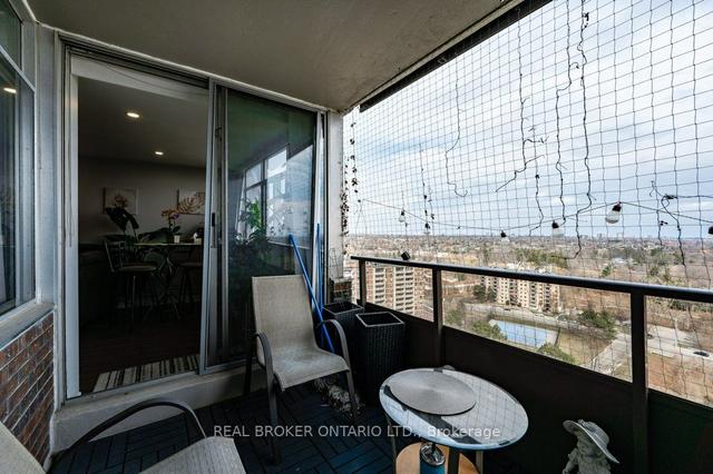 2102 - 3100 Kirwin Ave, Condo with 2 bedrooms, 2 bathrooms and 2 parking in Mississauga ON | Image 4