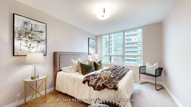 1708 - 23 Hollywood Ave, Condo with 2 bedrooms, 2 bathrooms and 1 parking in Toronto ON | Image 7