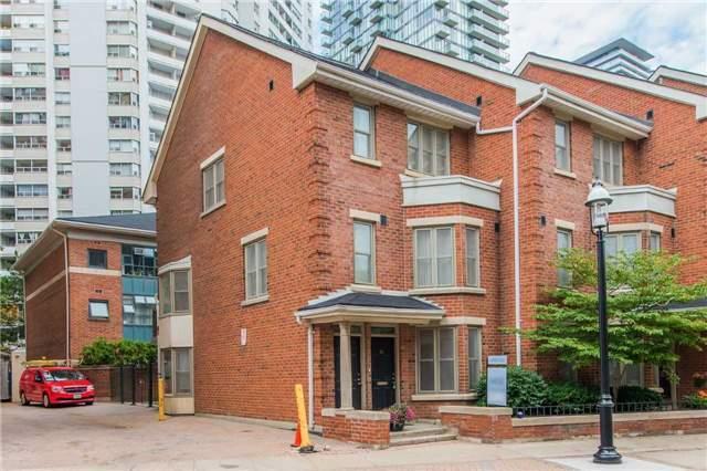 42 Irwin Ave, Townhouse with 2 bedrooms, 2 bathrooms and null parking in Toronto ON | Image 17