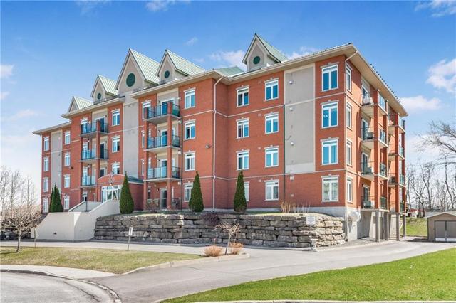 311 - 1303 Clement Street, Condo with 2 bedrooms, 2 bathrooms and 1 parking in Hawkesbury ON | Image 2