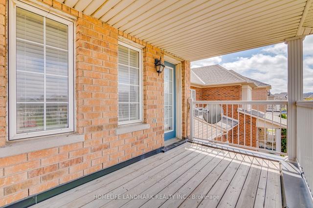 18 Westhampton Way, House detached with 3 bedrooms, 2 bathrooms and 2 parking in Hamilton ON | Image 15