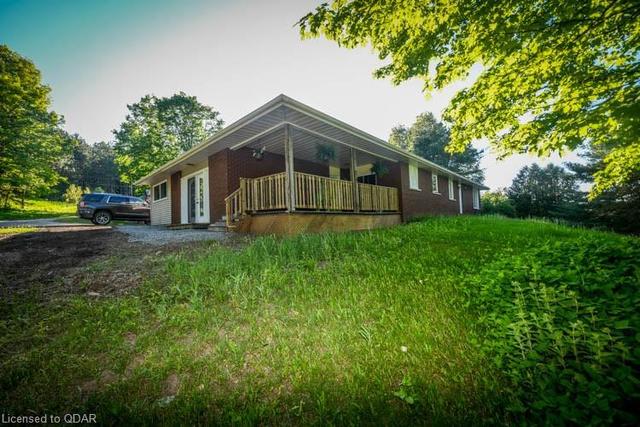 27421 Highway 62 S, House detached with 3 bedrooms, 2 bathrooms and null parking in Bancroft ON | Image 11