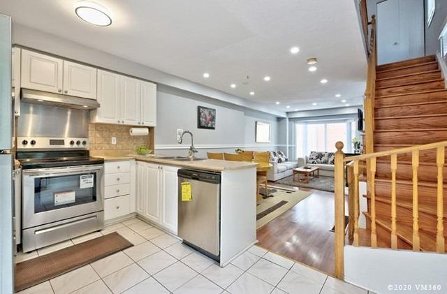 16 - 1635 Pickering Pkwy, Townhouse with 3 bedrooms, 3 bathrooms and 2 parking in Pickering ON | Image 2