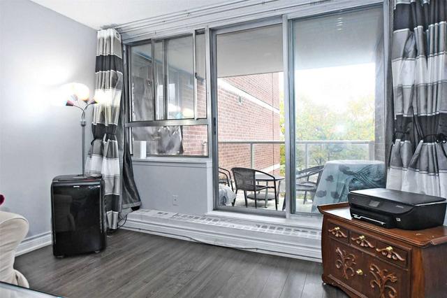 410 - 100 Wingarden Crt, Condo with 3 bedrooms, 2 bathrooms and 1 parking in Toronto ON | Image 25