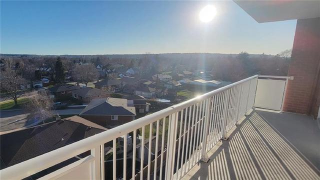 601 - 10 Woodman Drive S, Condo with 1 bedrooms, 1 bathrooms and 1 parking in Hamilton ON | Image 5