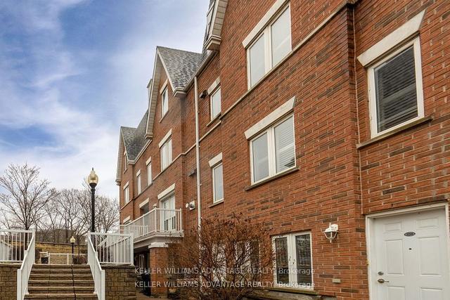 3205 - 12 Sudbury St, Townhouse with 2 bedrooms, 1 bathrooms and 0 parking in Toronto ON | Image 1