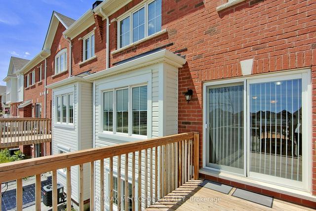 1017 Cameo St, House attached with 4 bedrooms, 3 bathrooms and 3 parking in Pickering ON | Image 33