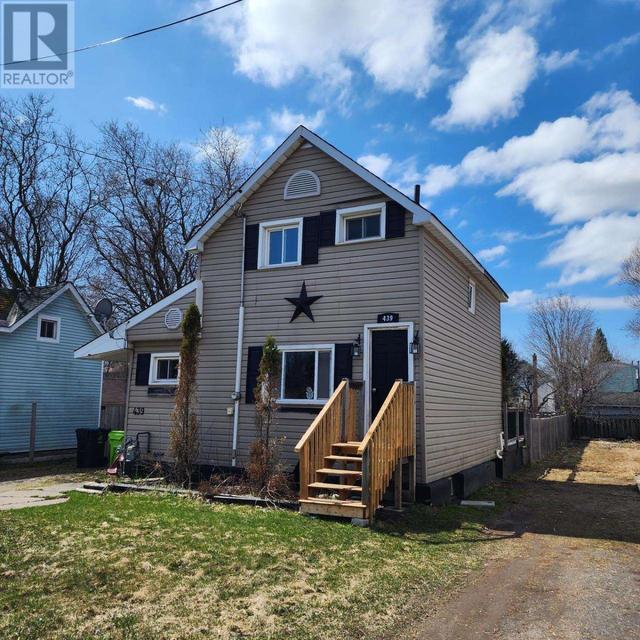 439 Charles St, House detached with 3 bedrooms, 1 bathrooms and null parking in Sault Ste. Marie ON | Image 1